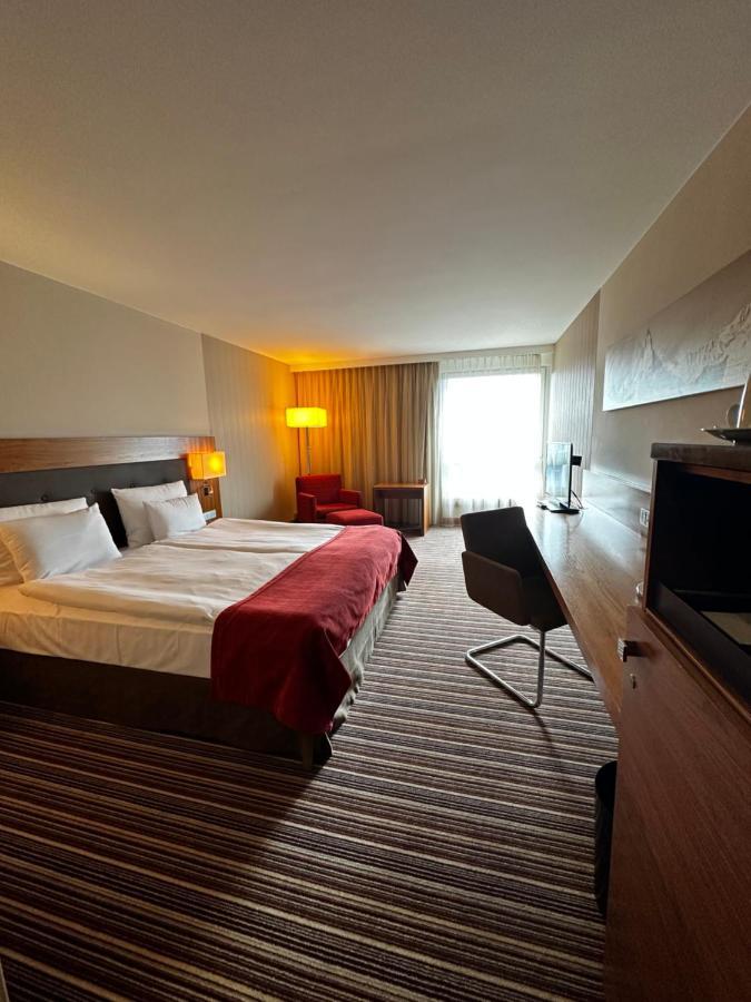 Moevenpick Hotel Zurich Airport Opfikon-Glattbrugg Bagian luar foto